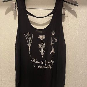 Dirtee Laundry women’s size medium tank top